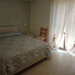casa-cecilia-polizzi-generosa.sicilyhotelsitaly.net/
